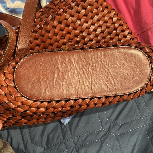 Fossil Woven Leather Bag - Picture 7 of 7